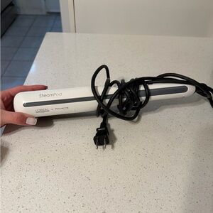 L'Oreal SteamPod Hair Styler 3.0